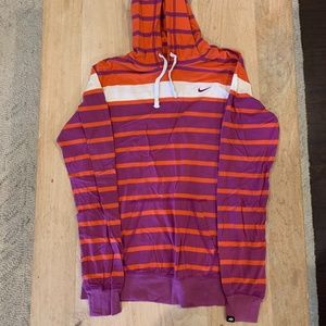 Nike hooded long sleeve
